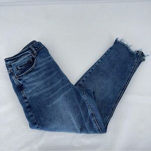American Eagle Stretch Highest Rise Distressed Mom Jean 12S
